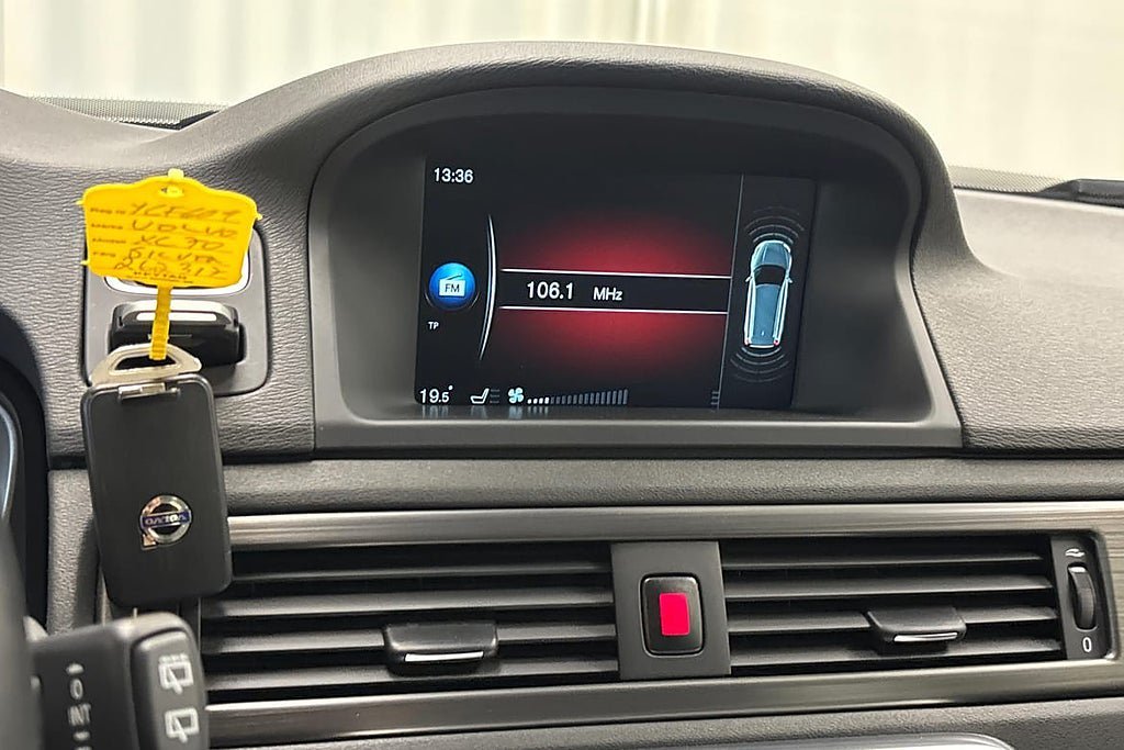 Vehicle Image 17