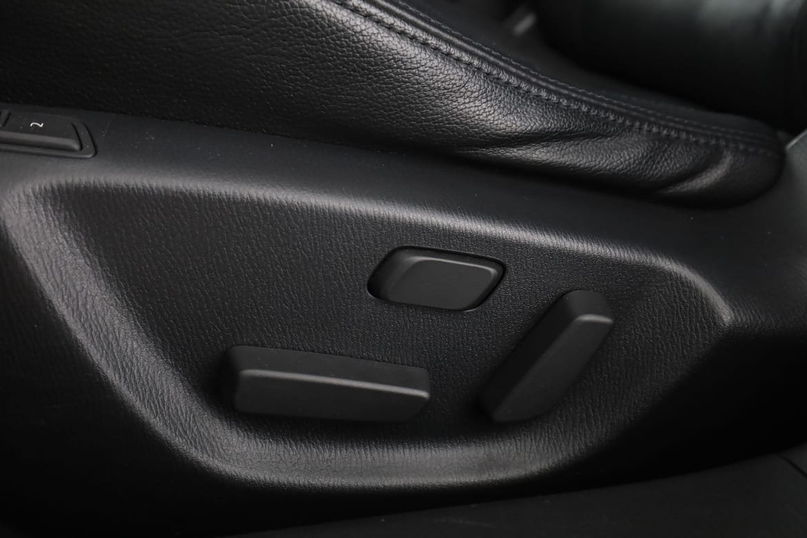 Vehicle Image 40