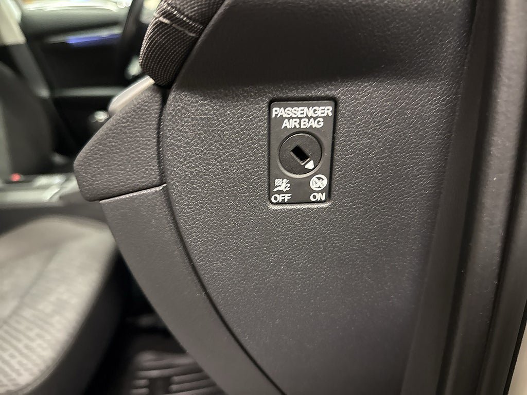 Vehicle Image 26