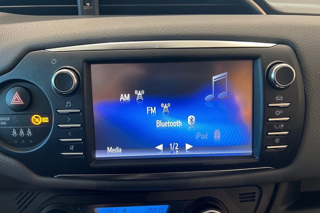 Vehicle Image 15