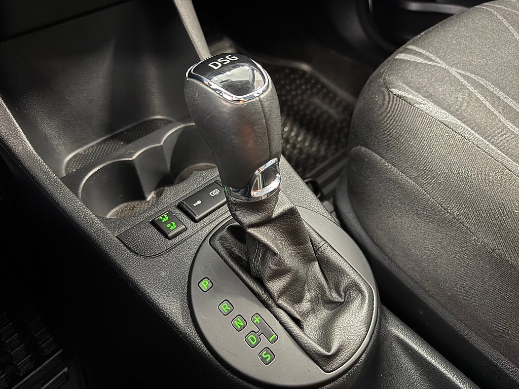 Vehicle Image 22