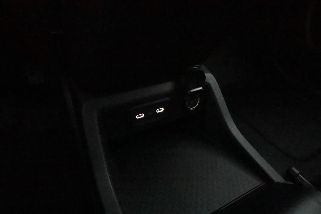 Vehicle Image 28