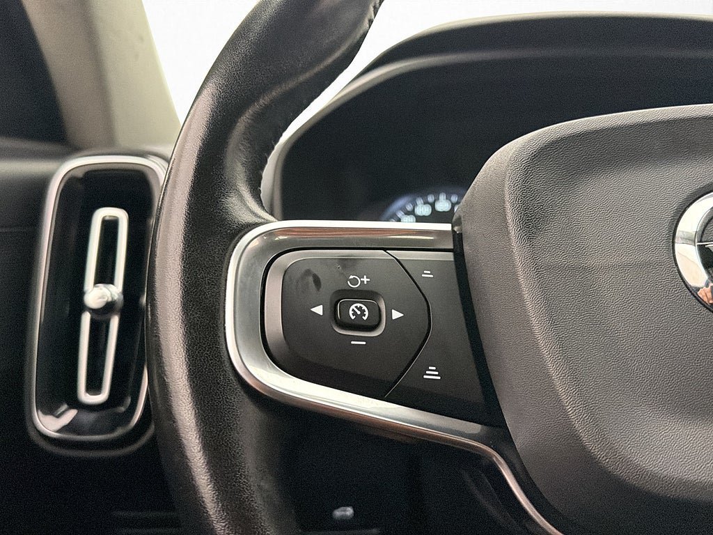 Vehicle Image 27