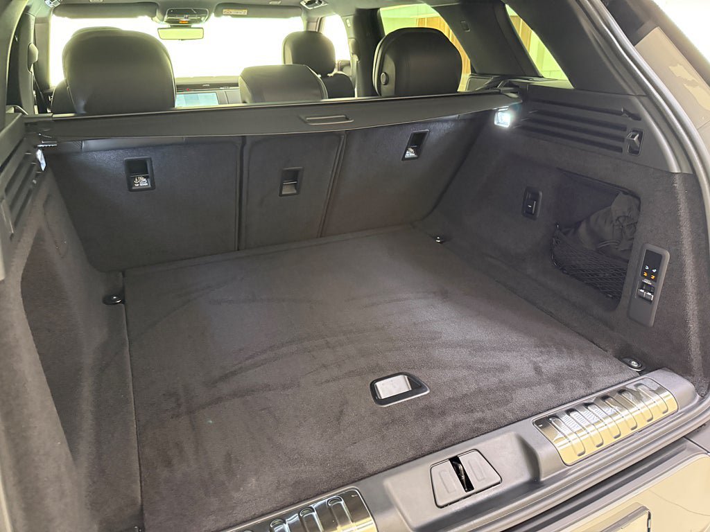 Vehicle Image 22