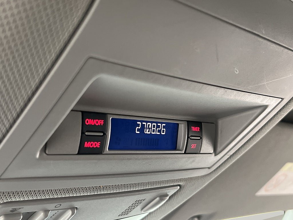 Vehicle Image 27