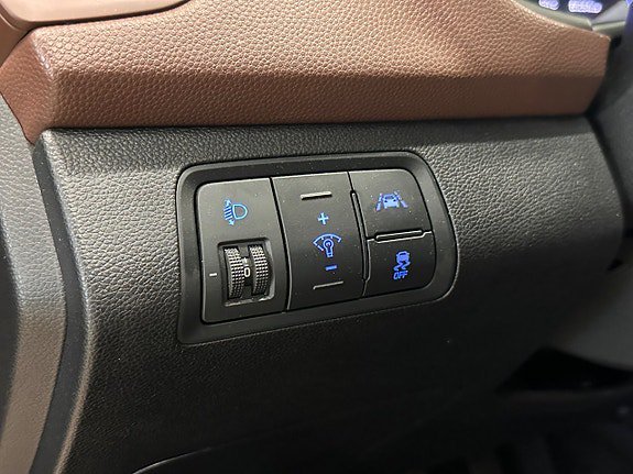Vehicle Image 27