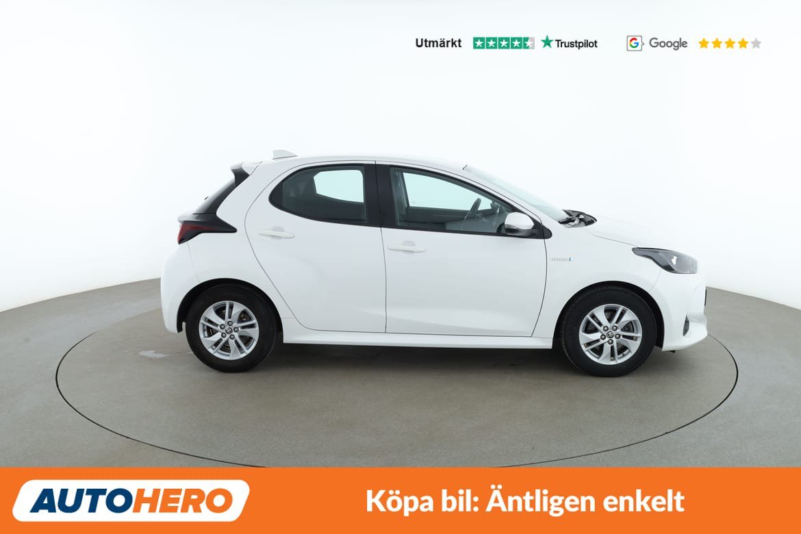 Vehicle Image 7