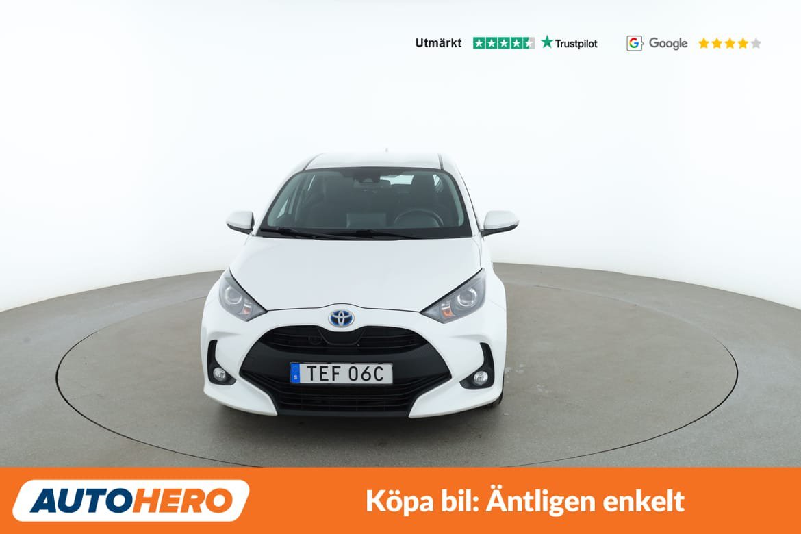Vehicle Image 9