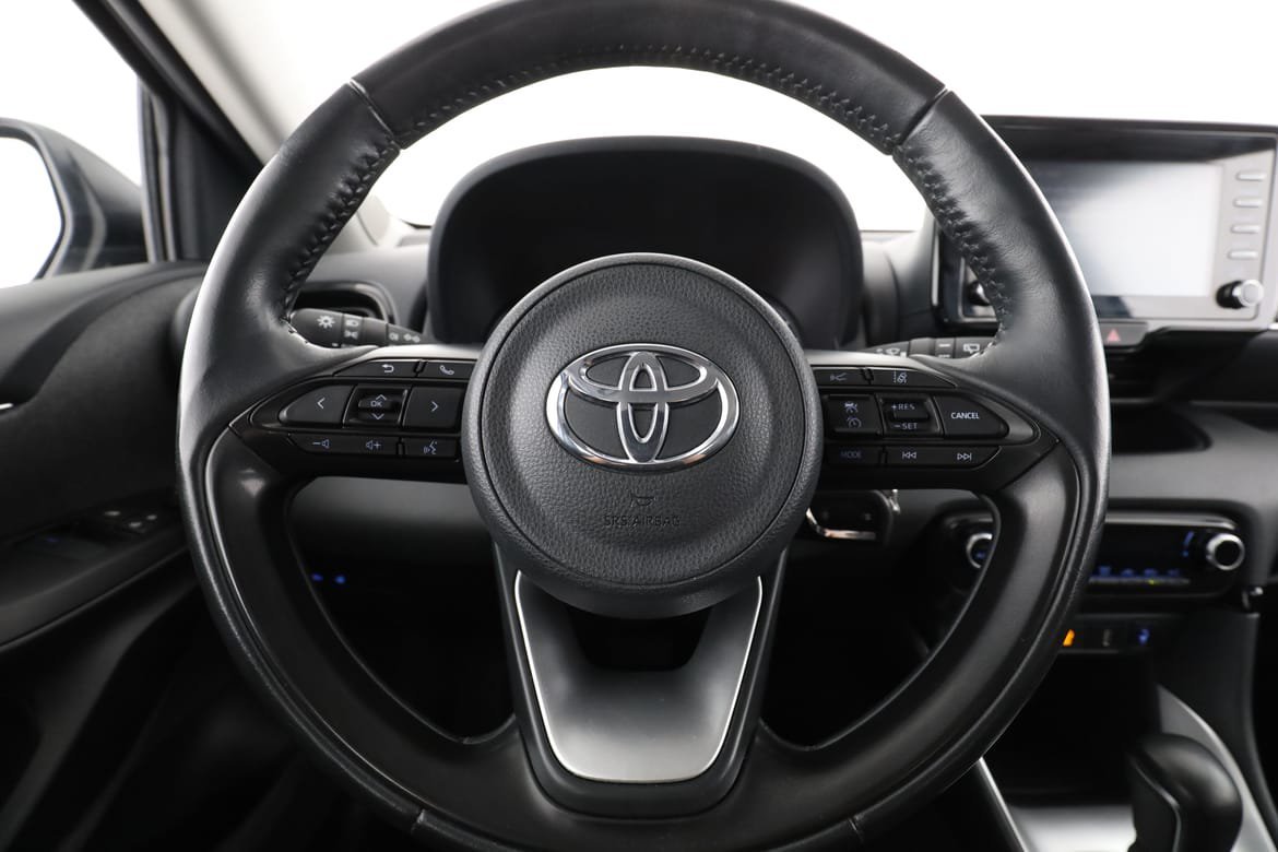 Vehicle Image 19