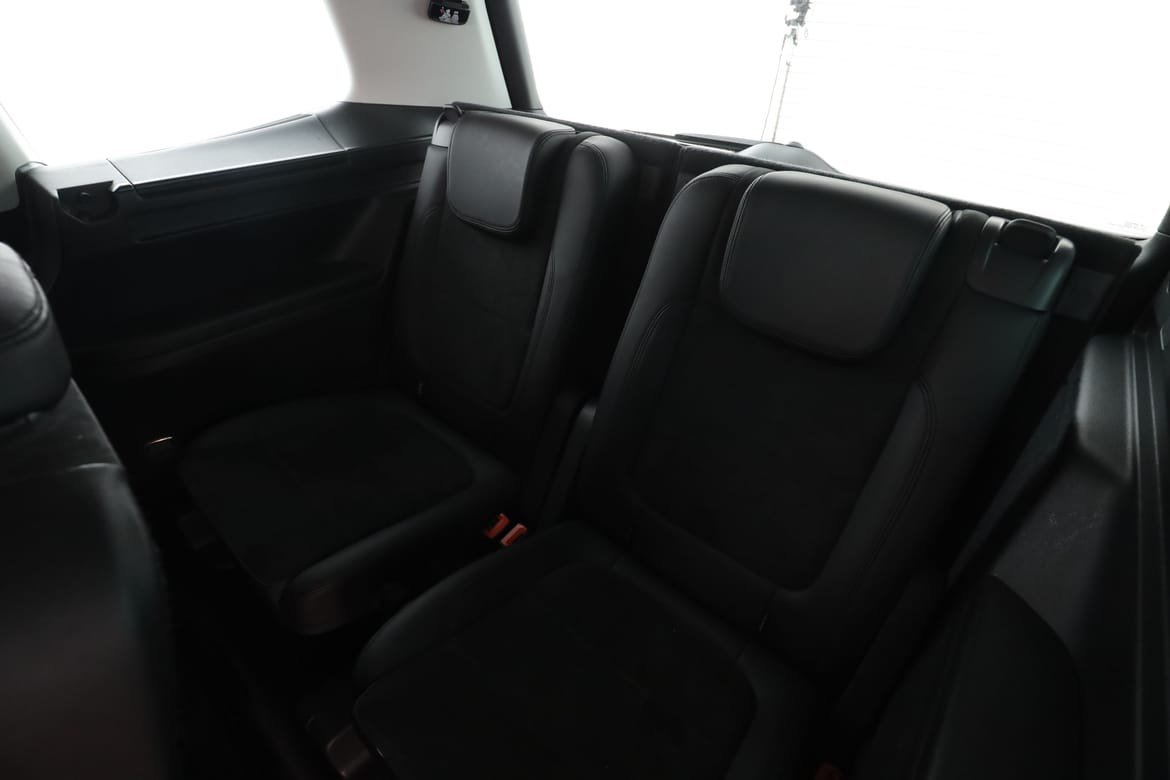 Vehicle Image 33