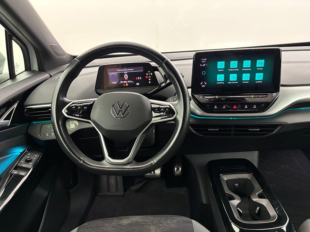 Vehicle Image 19