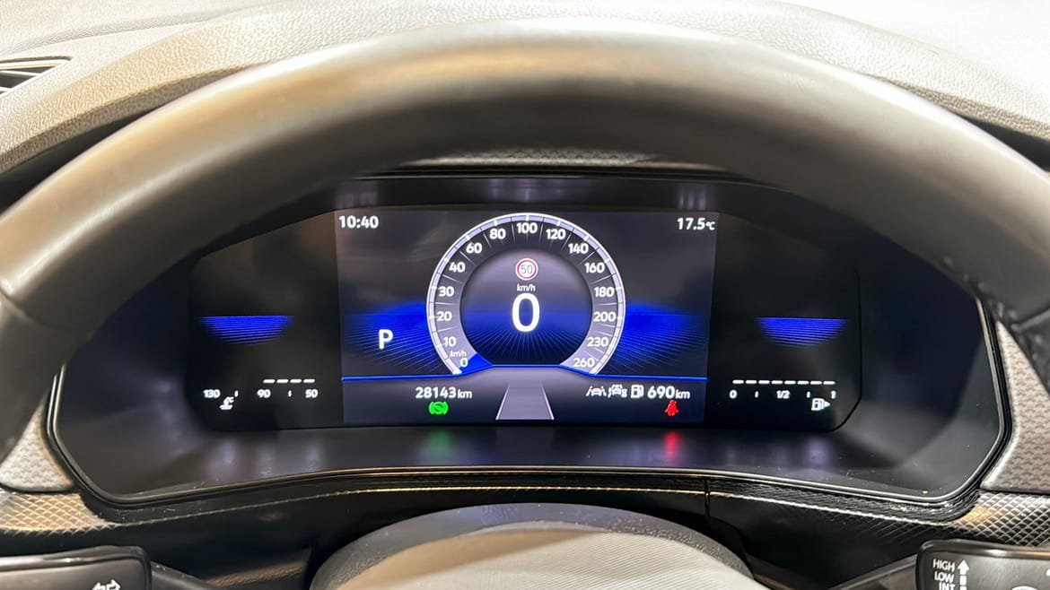 Vehicle Image 18