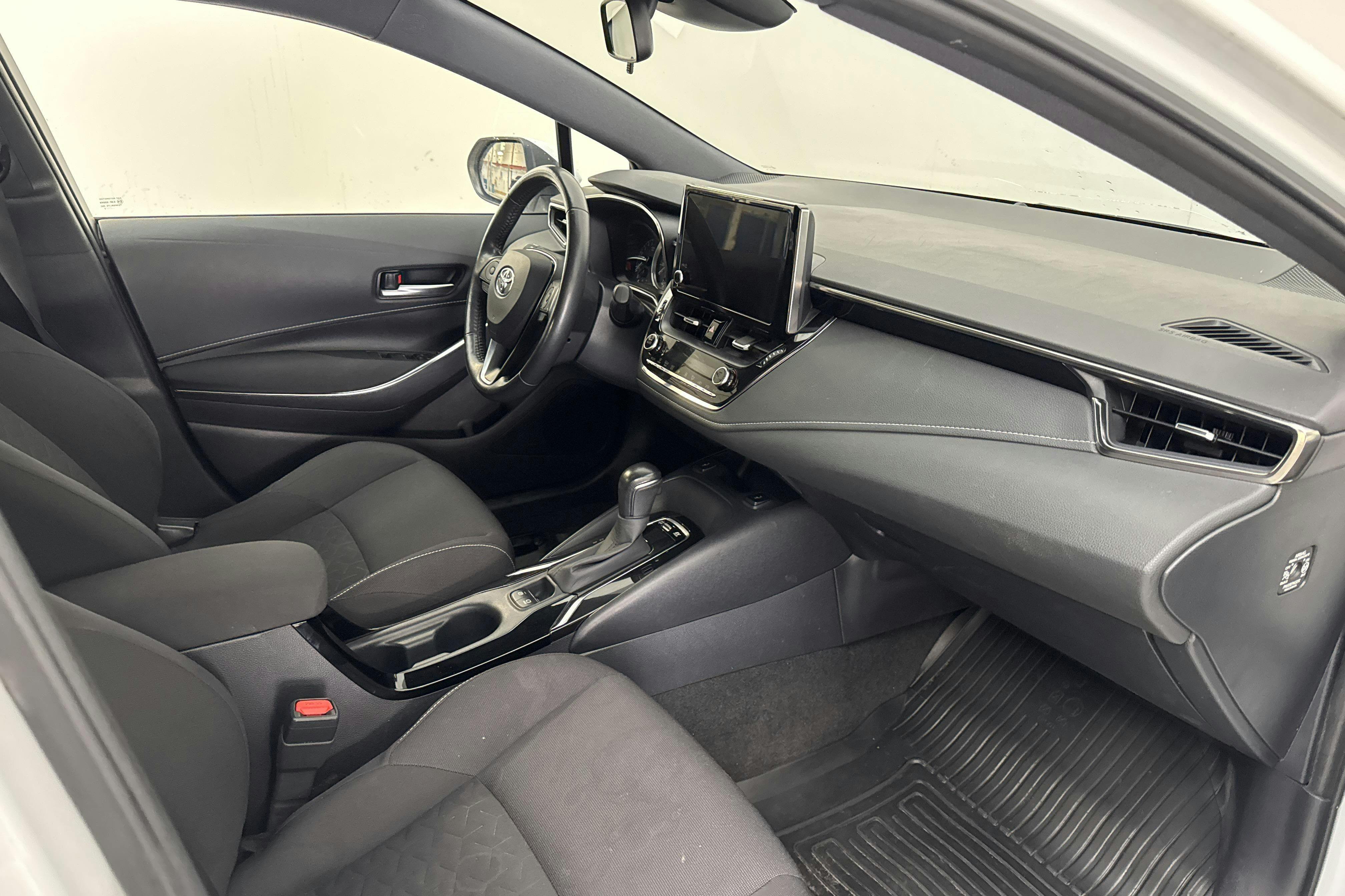 Vehicle Image 7