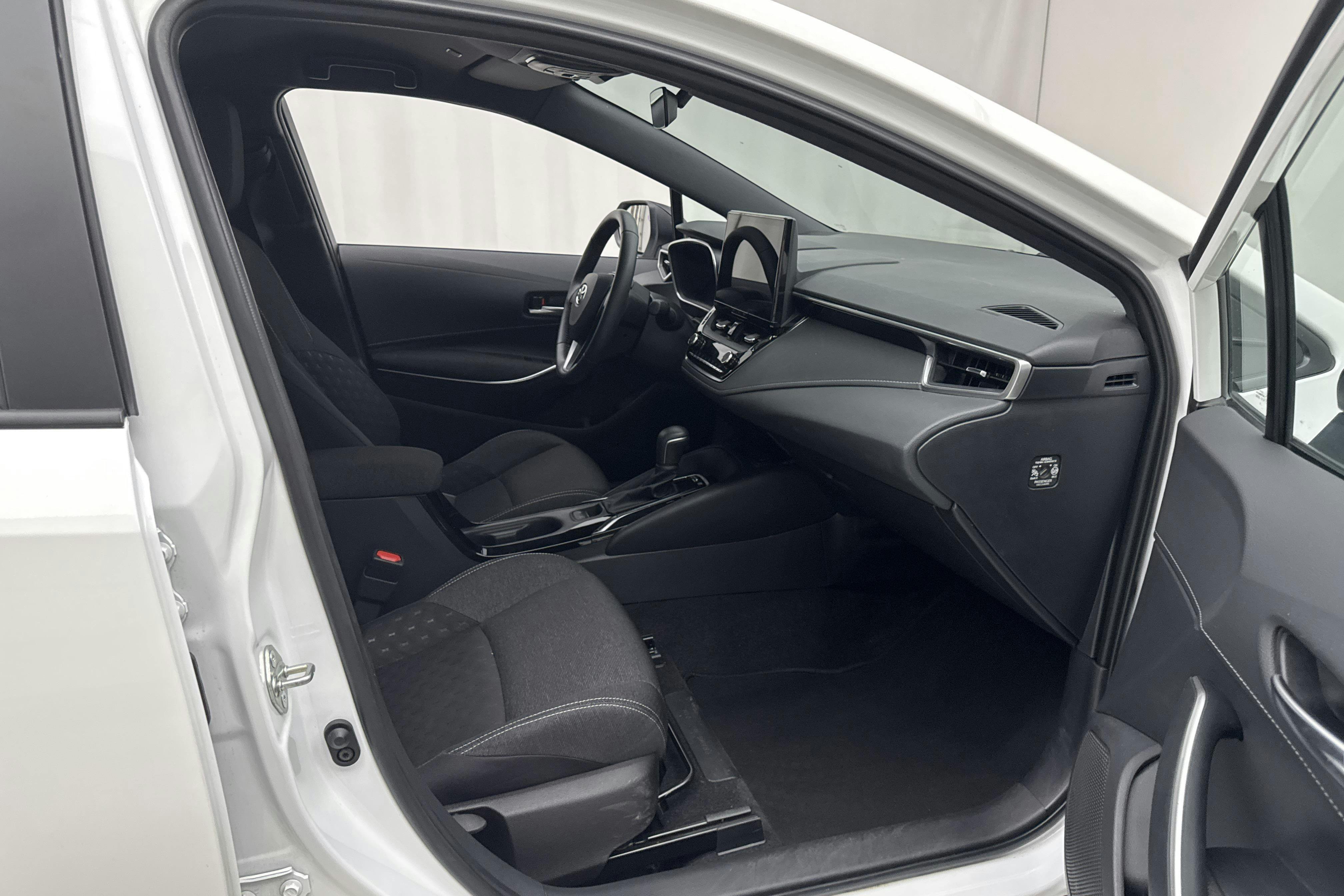 Vehicle Image 7