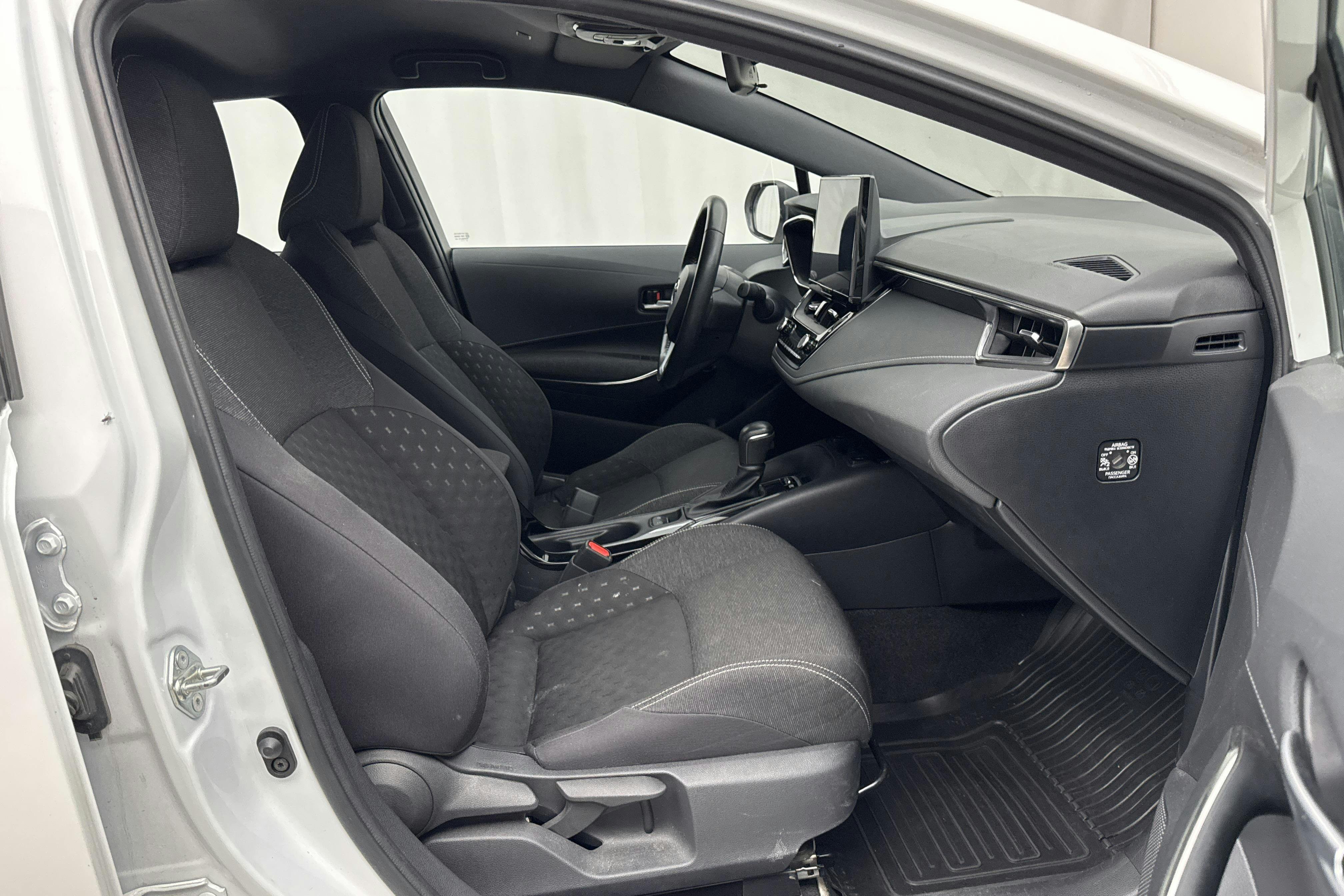 Vehicle Image 7