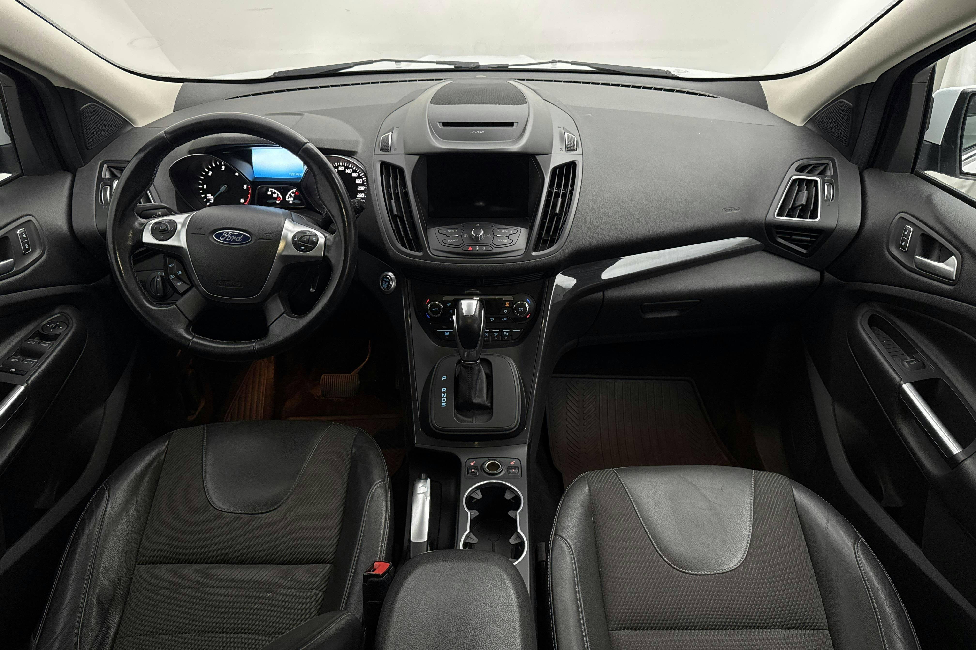 Vehicle Image 6