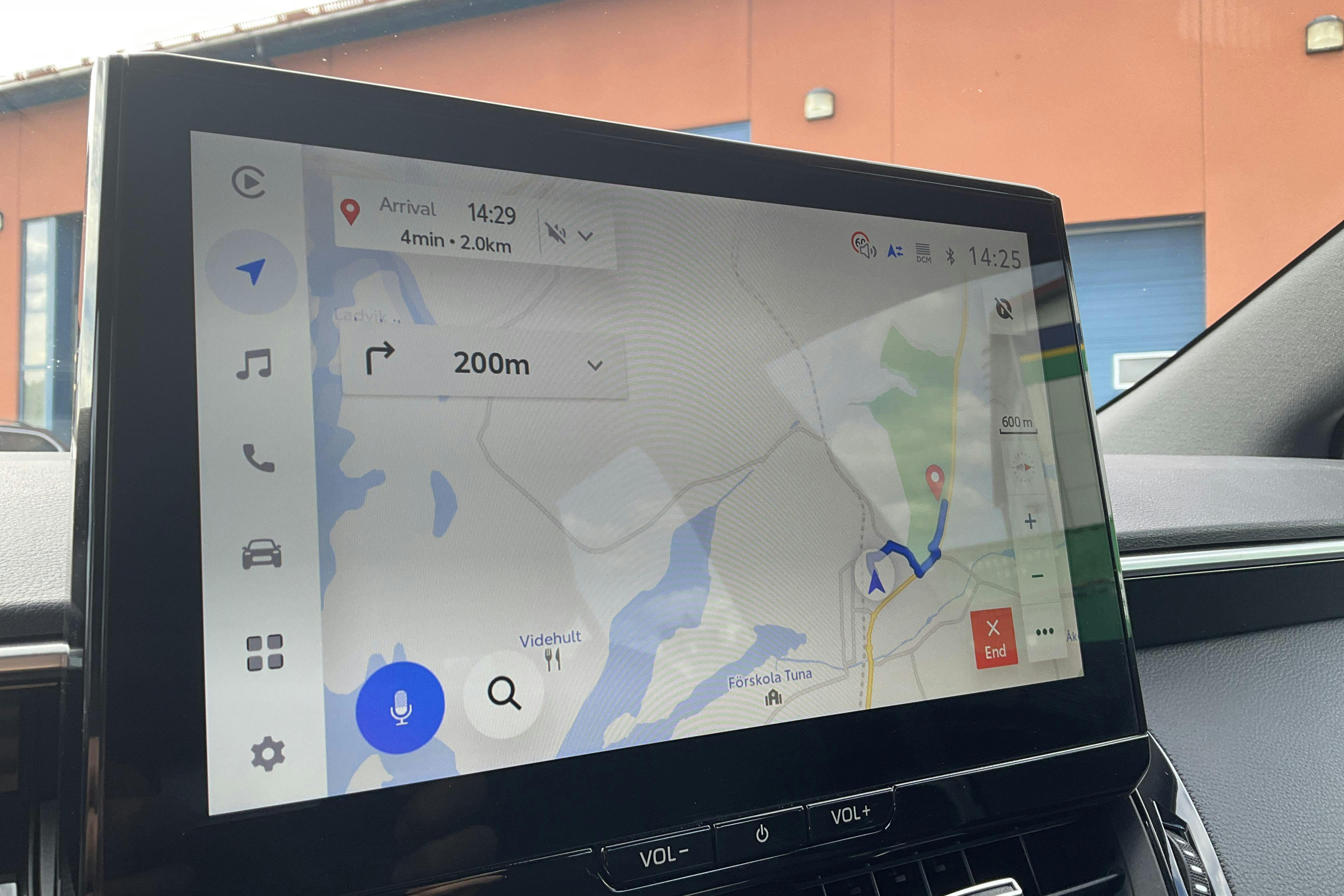 Vehicle Image 11