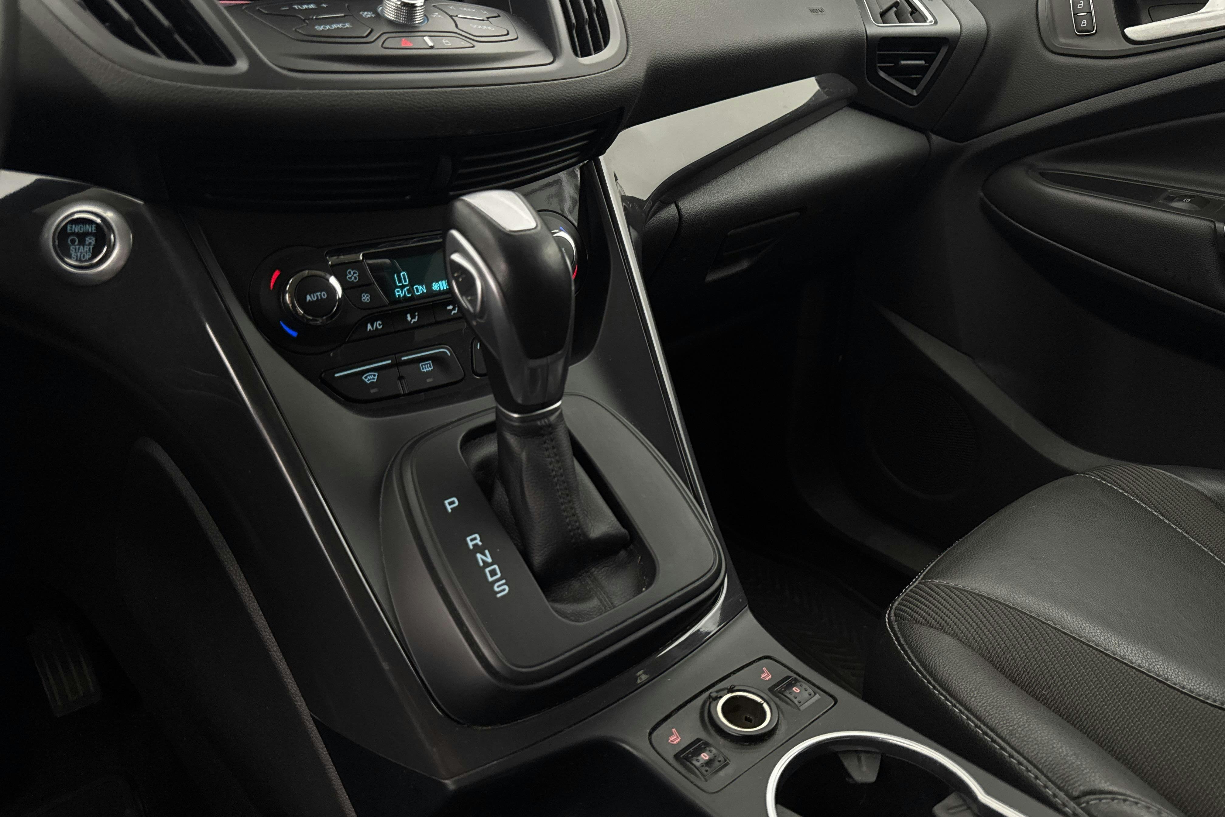 Vehicle Image 14