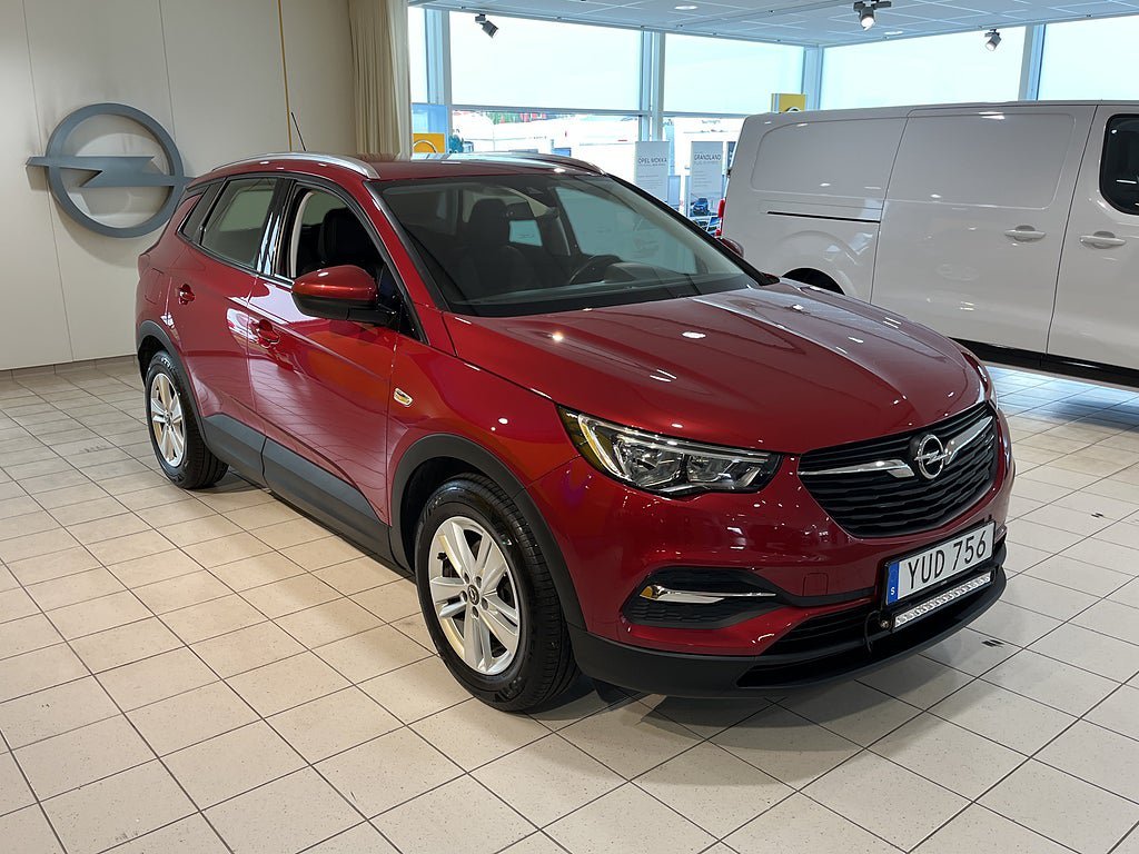 Vehicle Image 1