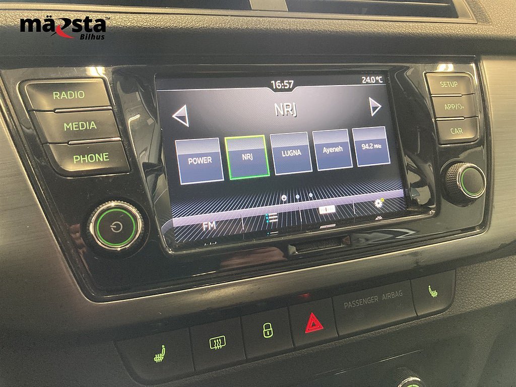Vehicle Image 18