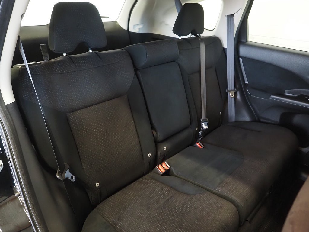 Vehicle Image 16