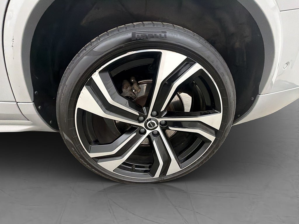 Vehicle Image 37