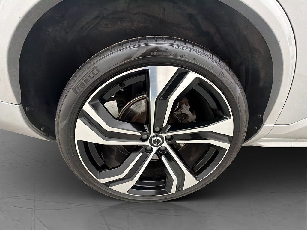 Vehicle Image 38