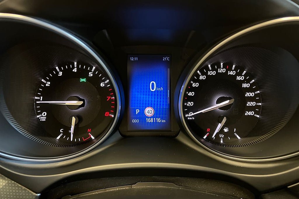 Vehicle Image 16