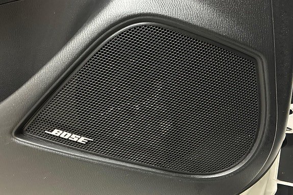 Vehicle Image 27
