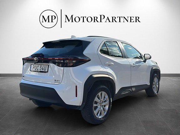 Vehicle Image 7