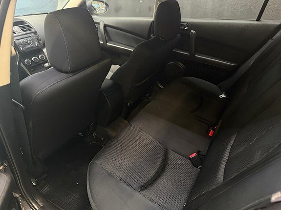 Vehicle Image 17