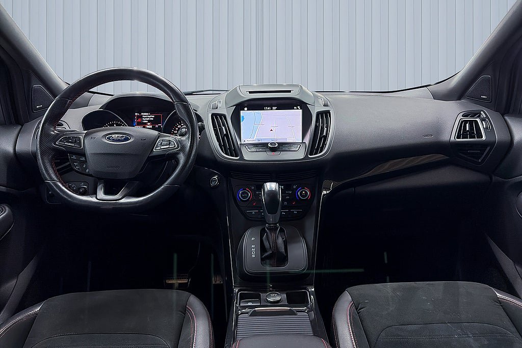 Vehicle Image 10