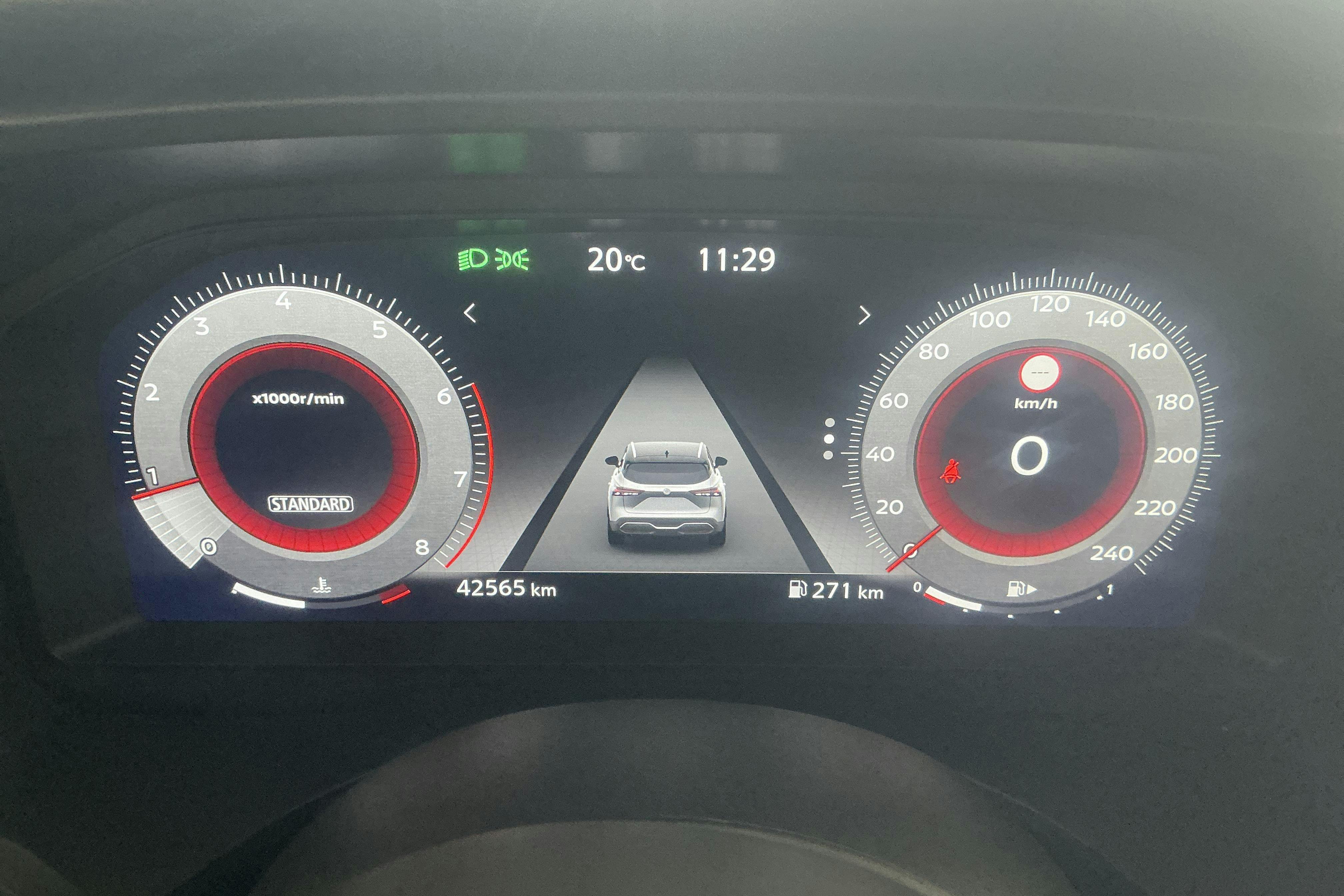 Vehicle Image 10