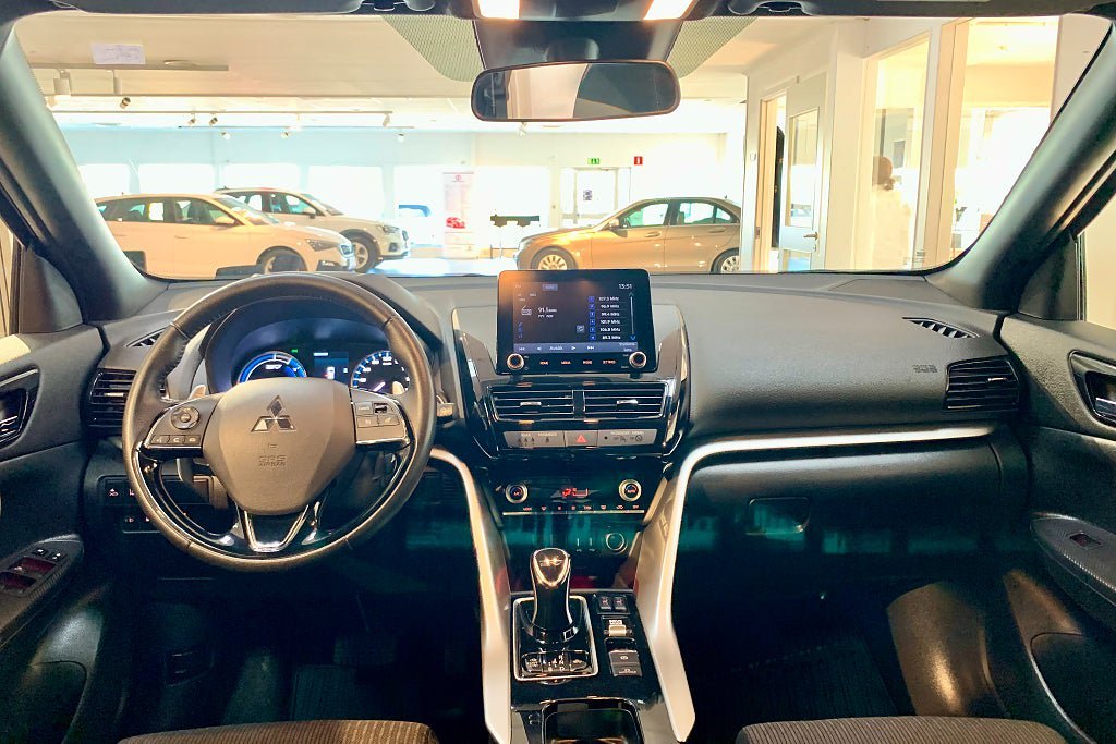 Vehicle Image 10