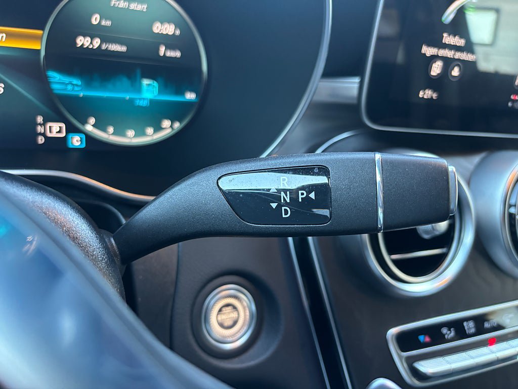 Vehicle Image 28