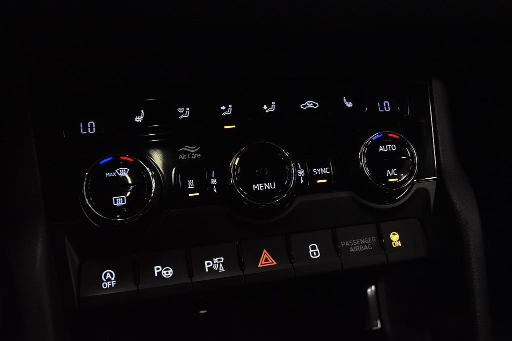 Vehicle Image 26