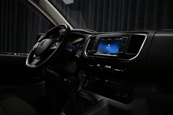 Vehicle Image 34