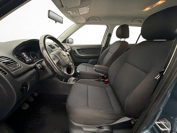 Vehicle Image 15