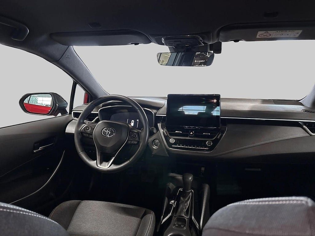 Vehicle Image 11