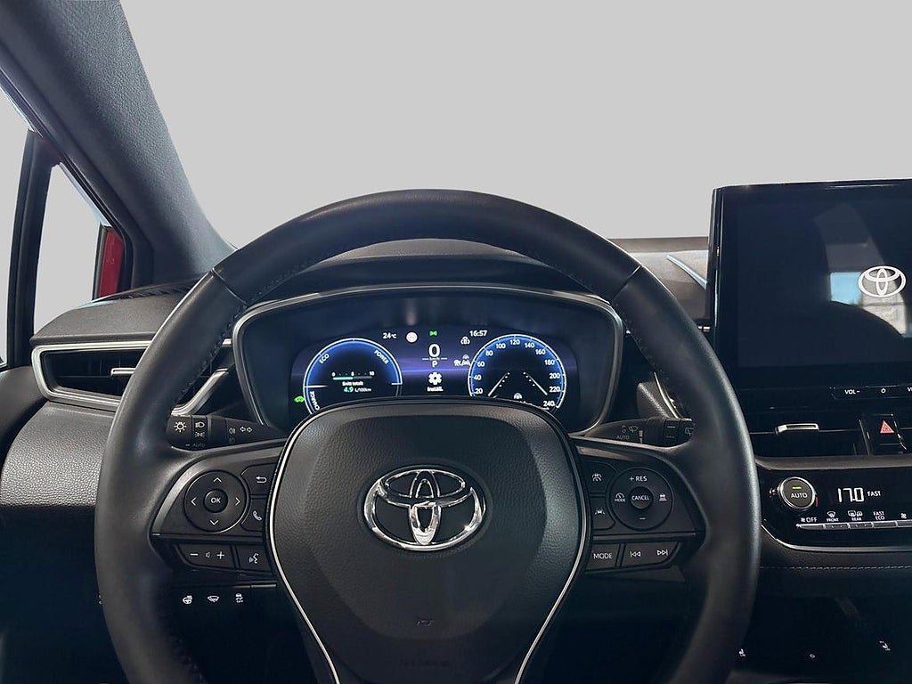 Vehicle Image 14