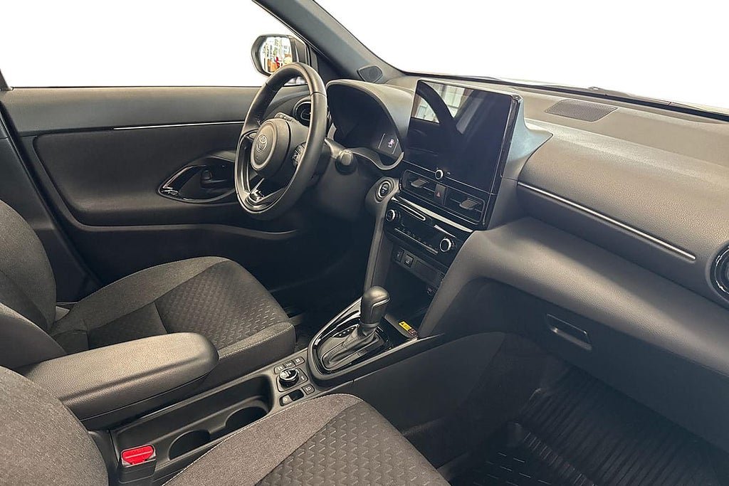 Vehicle Image 7