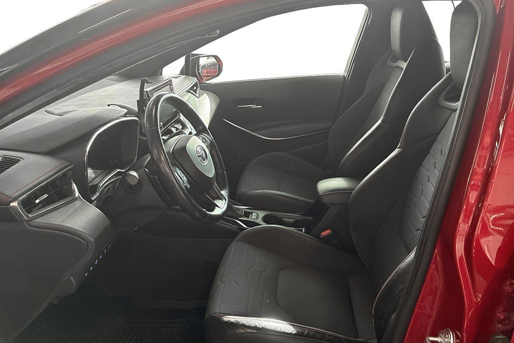 Vehicle Image 13