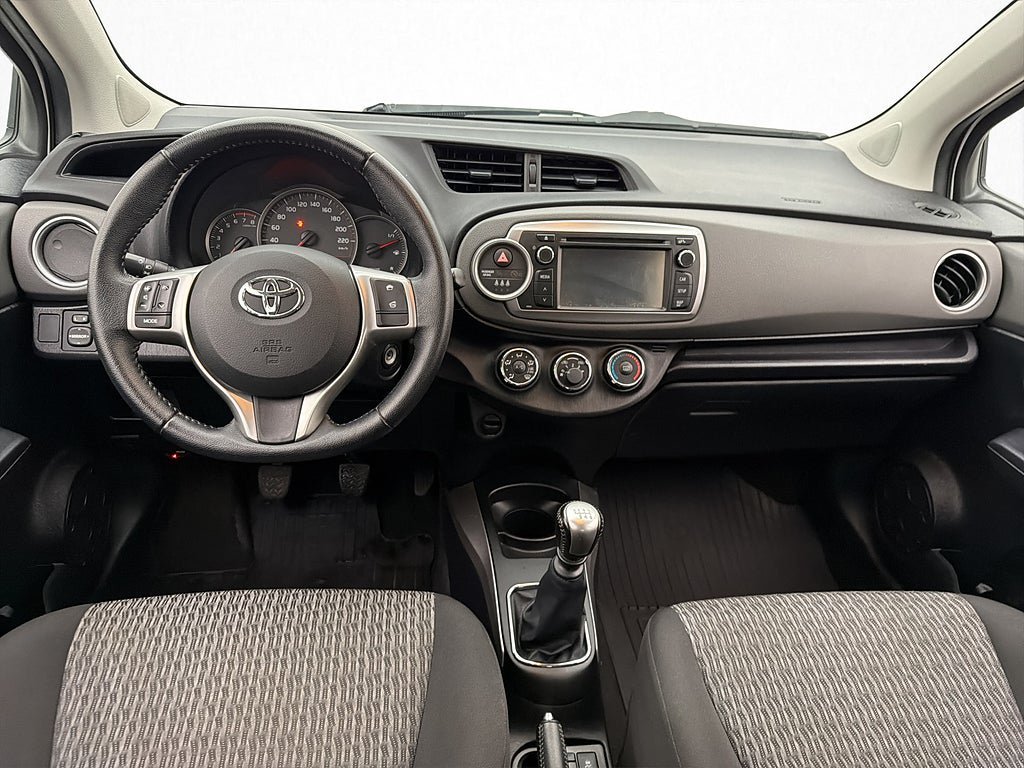Vehicle Image 15