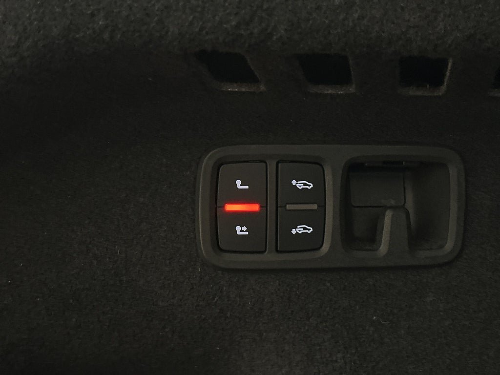 Vehicle Image 34