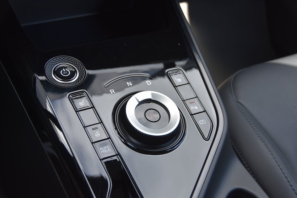 Vehicle Image 16