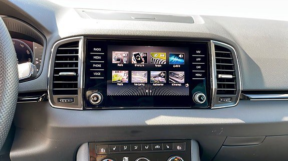 Vehicle Image 9