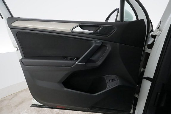 Vehicle Image 34