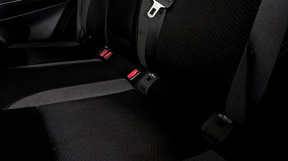 Vehicle Image 23