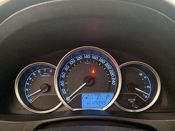 Vehicle Image 17