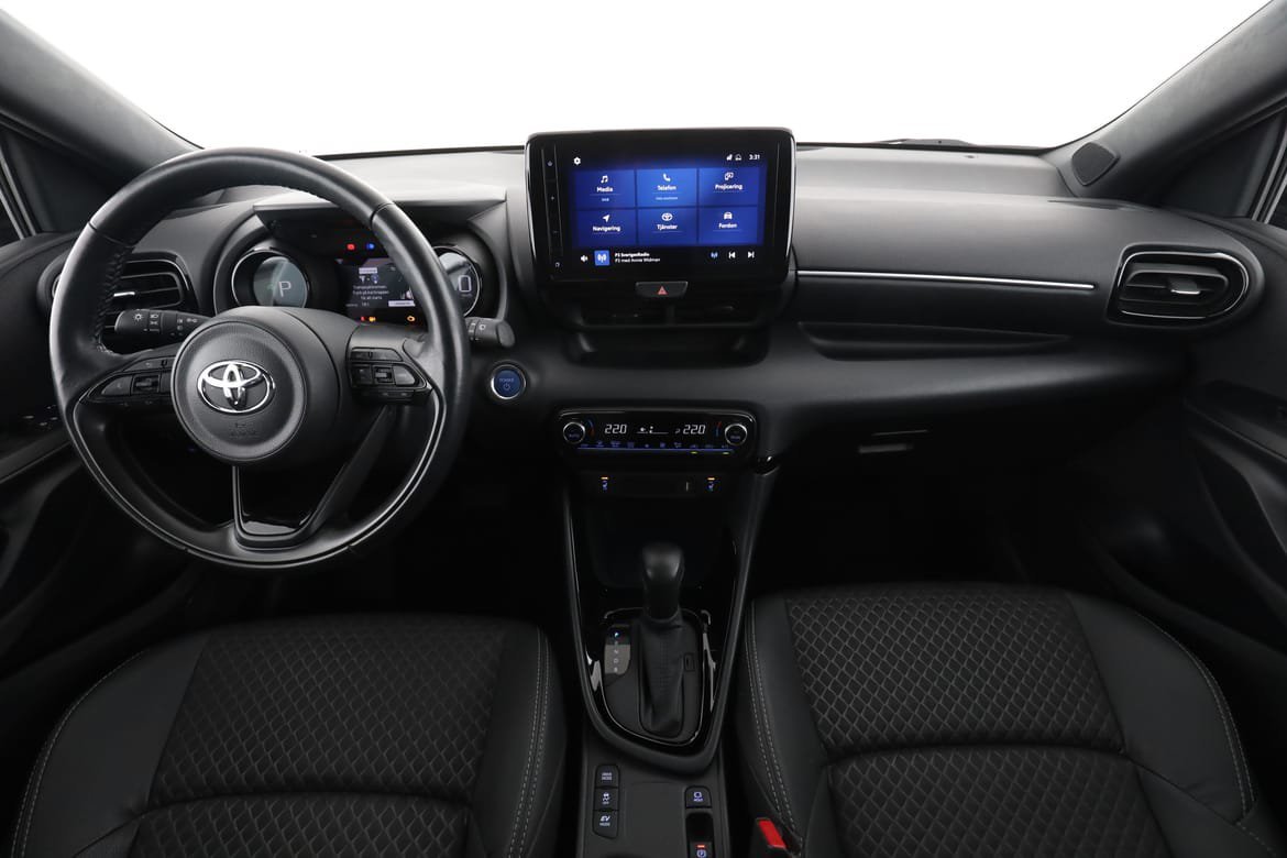 Vehicle Image 13